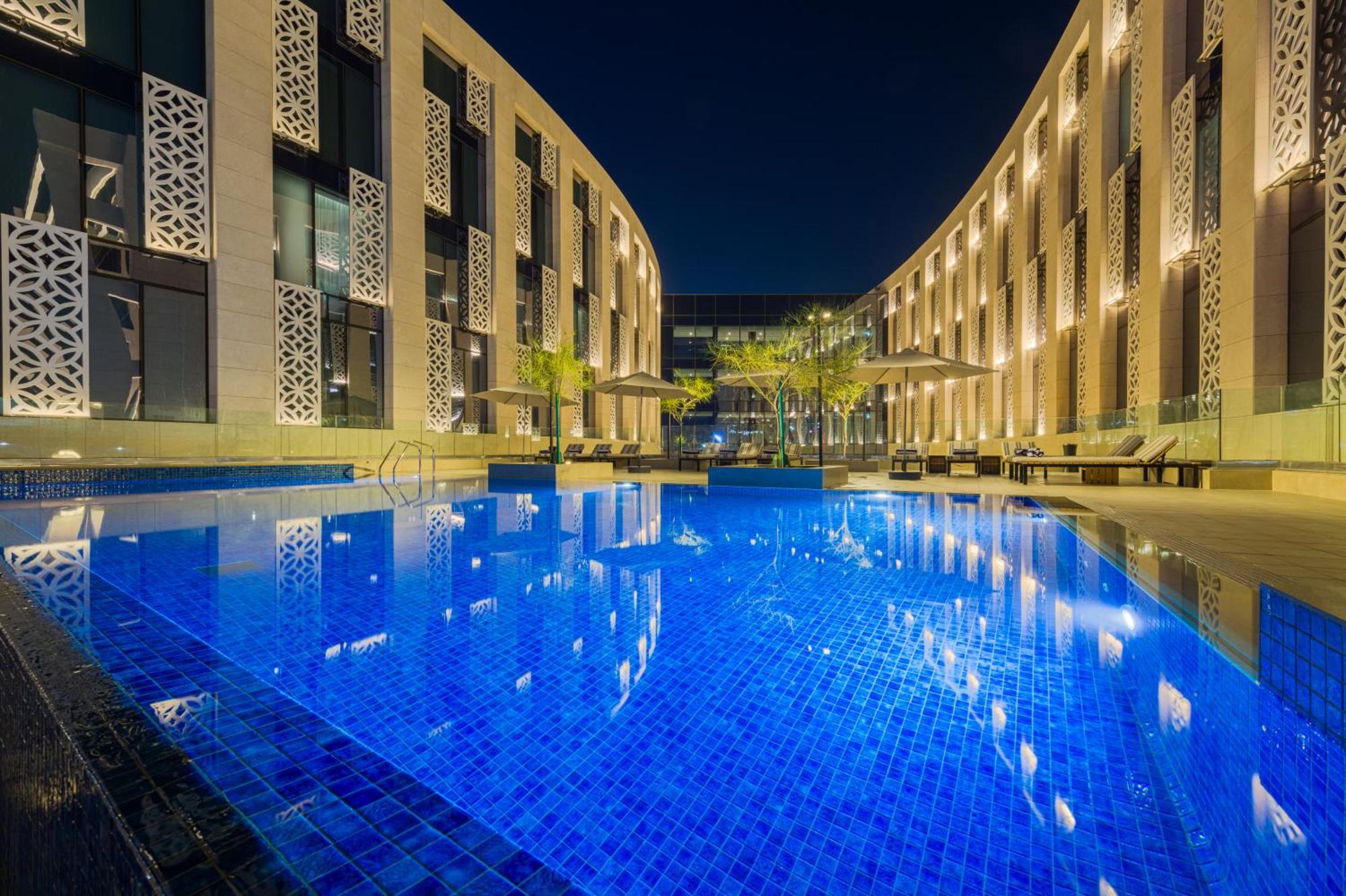 Intercityhotel 4*