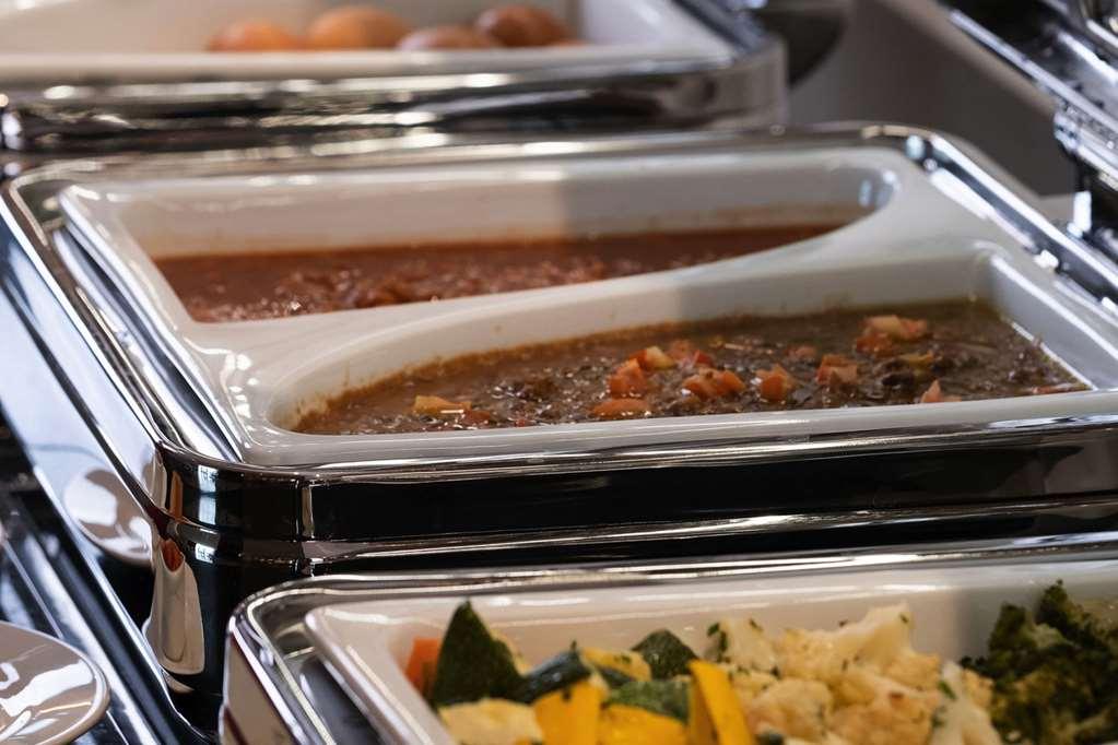 Intercityhotel فندق مسقط