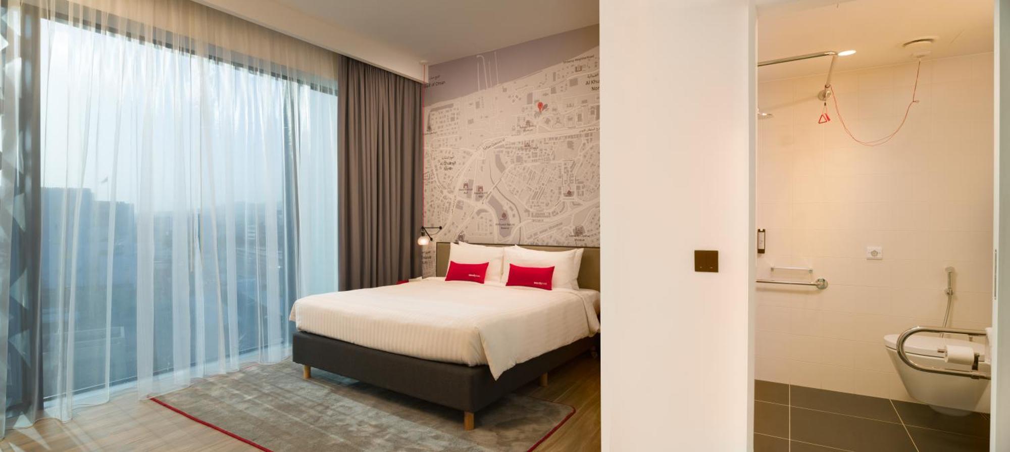 فندق Intercityhotel 4*
